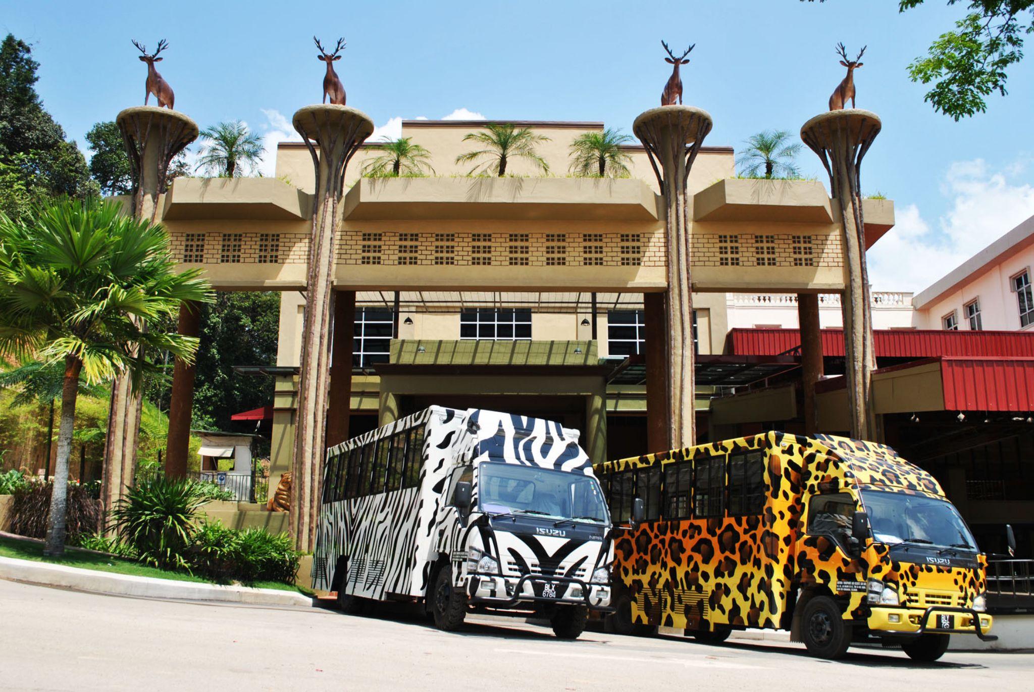 Caribbean Bay Resort @ Bukit Gambang Resort City Exterior foto